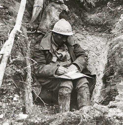 soldier-writing-letter